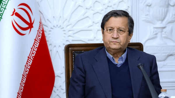همتی: دربرابر ادعای تحریم۱۰۰درصدی بیکار ننشستیم/ مشکل تأمین ارز نداریم